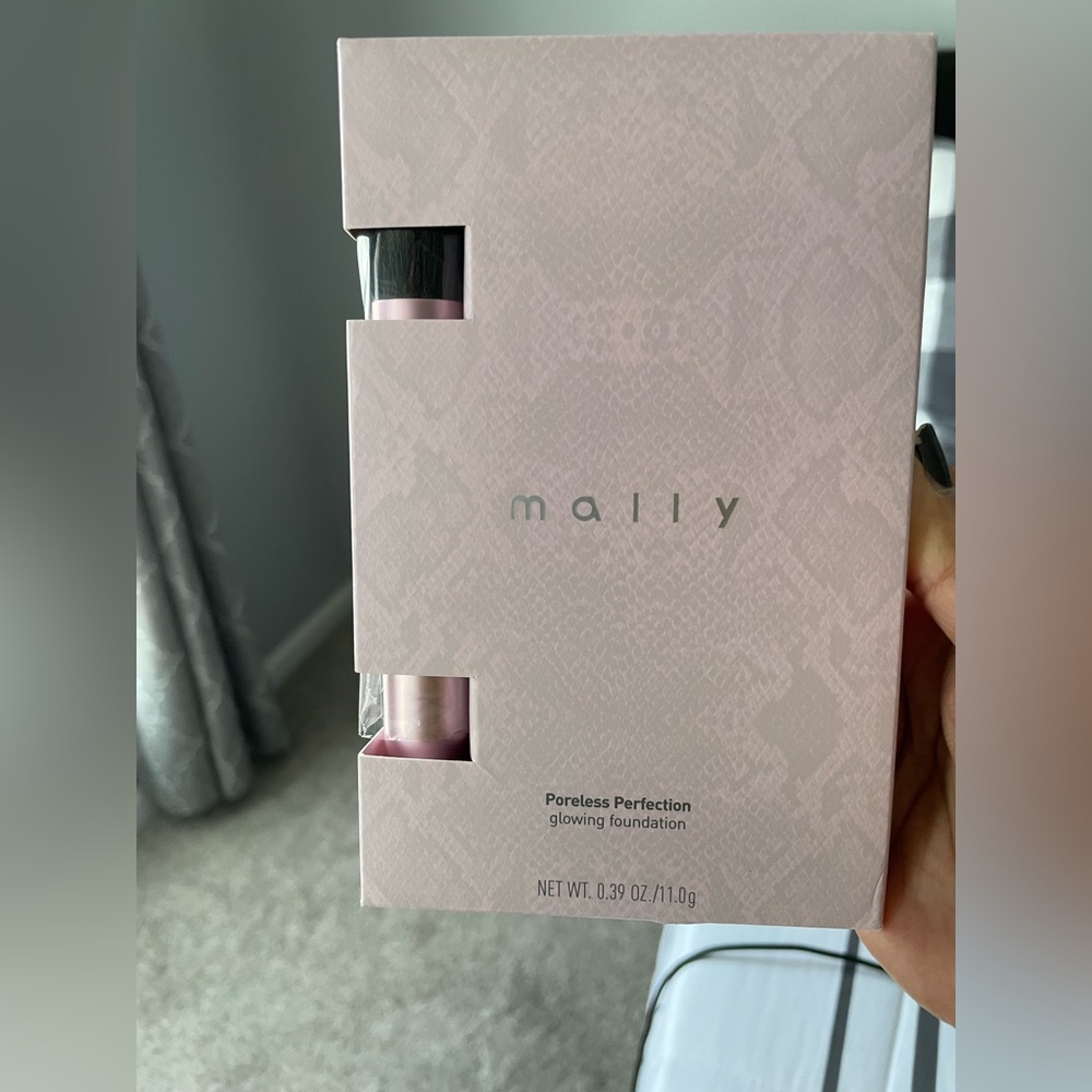 Mally Compact Foundation Powder Duo